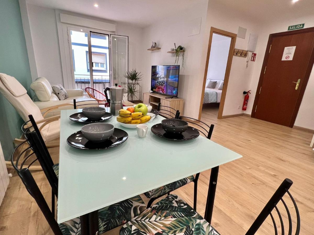 Close To Gran Via Centro Familiar Con Wifi By Apartamentos Logroño Kültér fotó