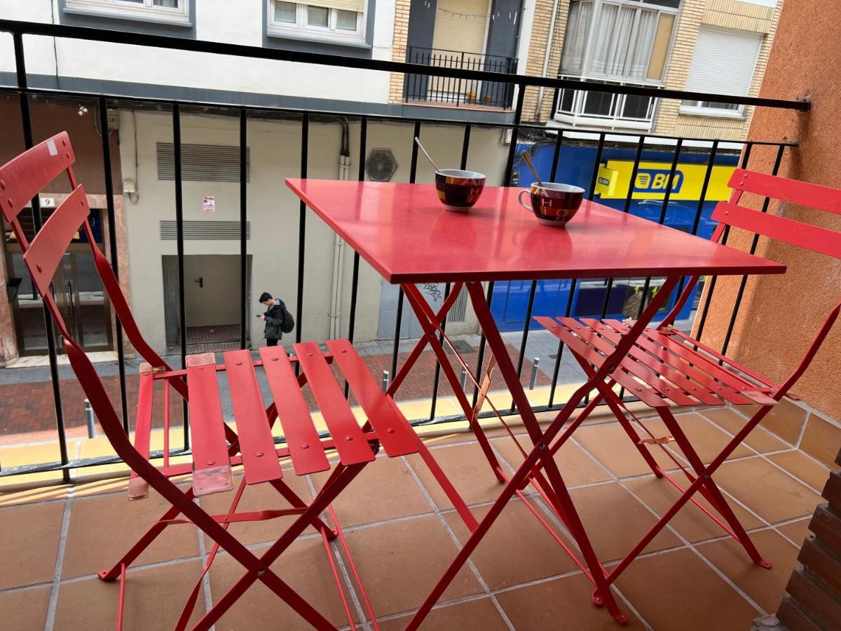 Close To Gran Via Centro Familiar Con Wifi By Apartamentos Logroño Kültér fotó